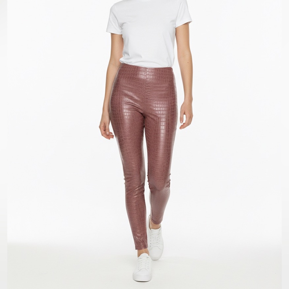 Commando Crocodile-Embossed Pink Pants
